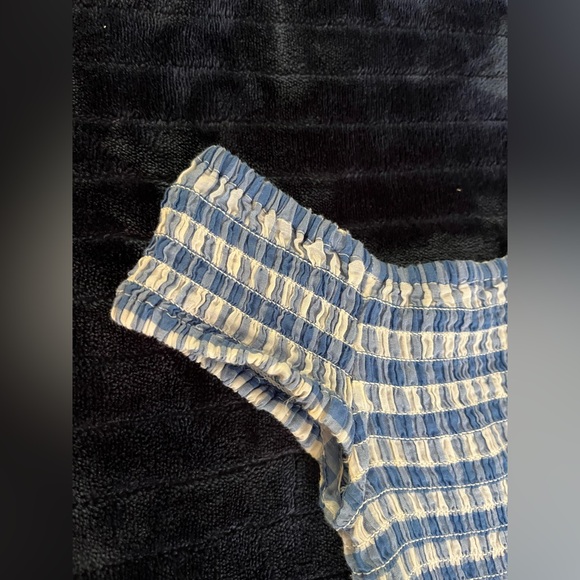 Gingham Smocked Dress - Picture 4 of 4